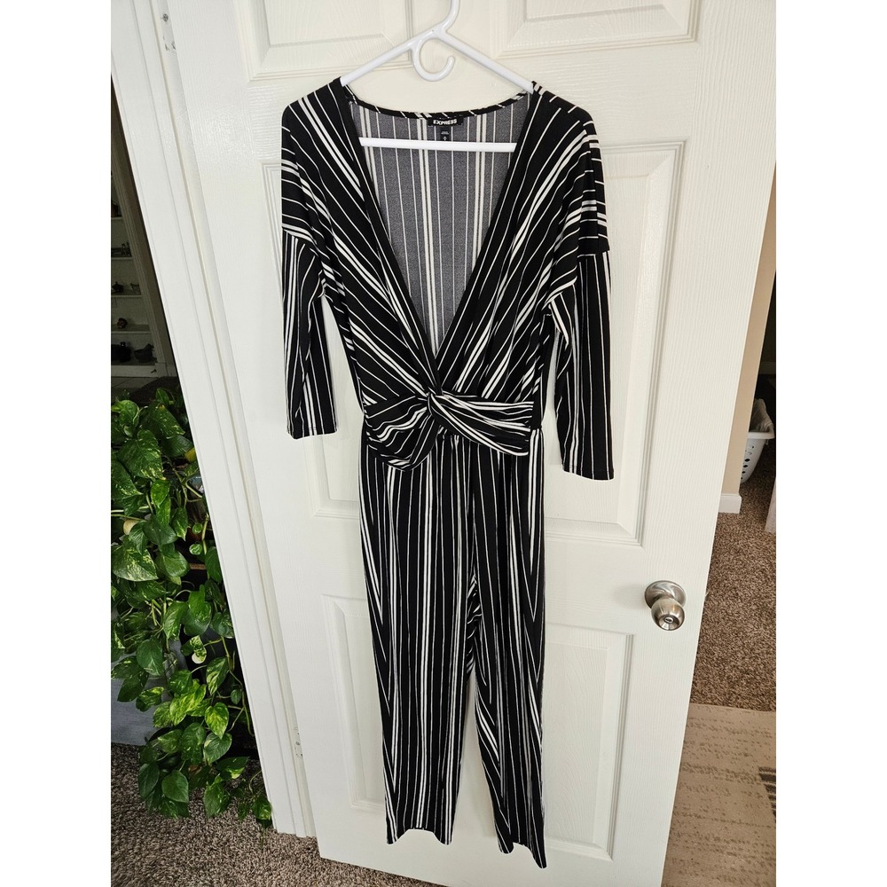 Express Striped Jumpsuit Twist Front 3/4 Sleeve Career Casual Womens M